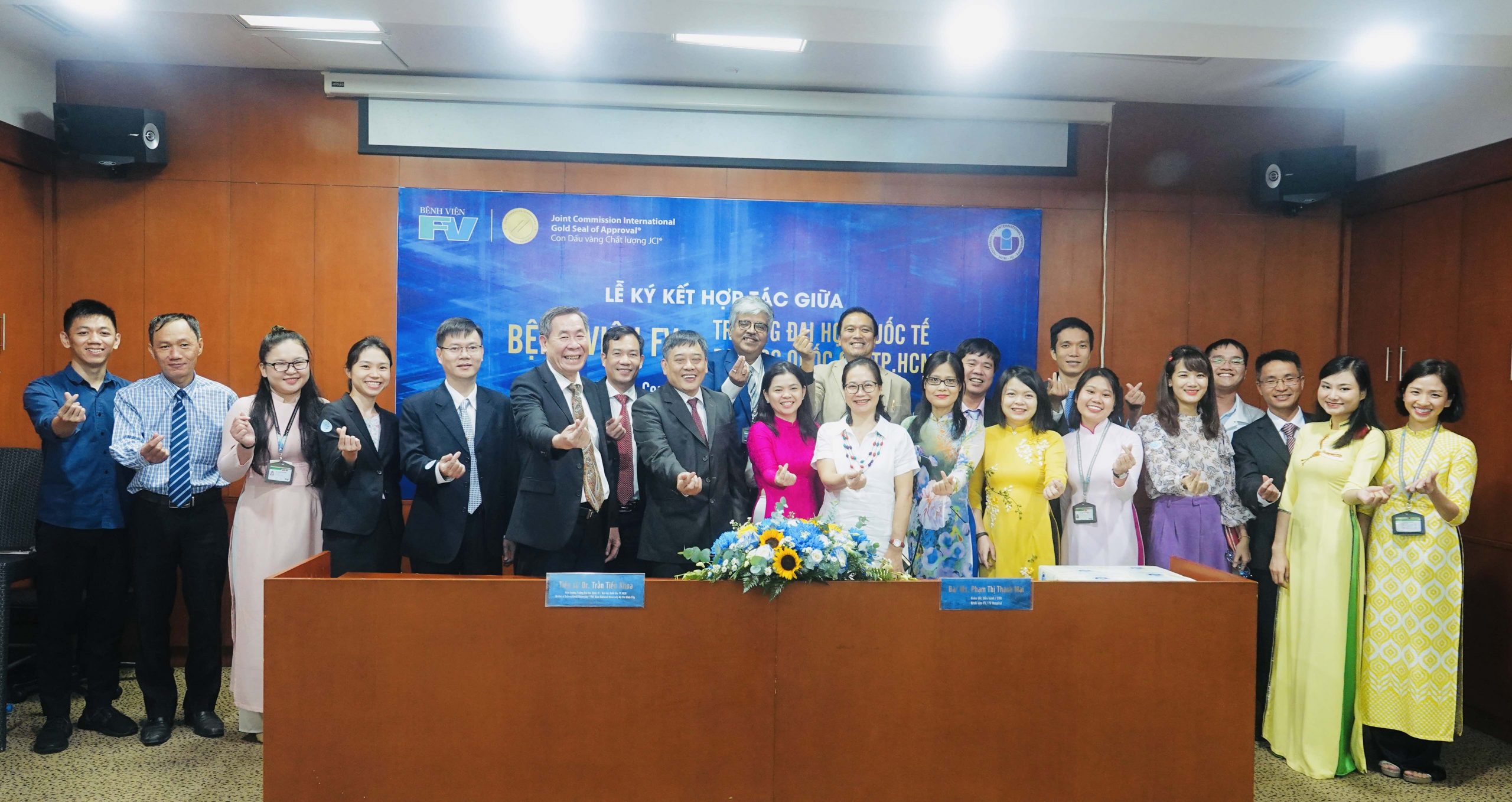 BỆNH VIỆN FV HỢP TÁC ĐÀO TẠO CHUYÊN MÔN KỸ THUẬT CÙNG TRƯỜNG Trang Chủ HM88 Hanoi QUỐC TẾ