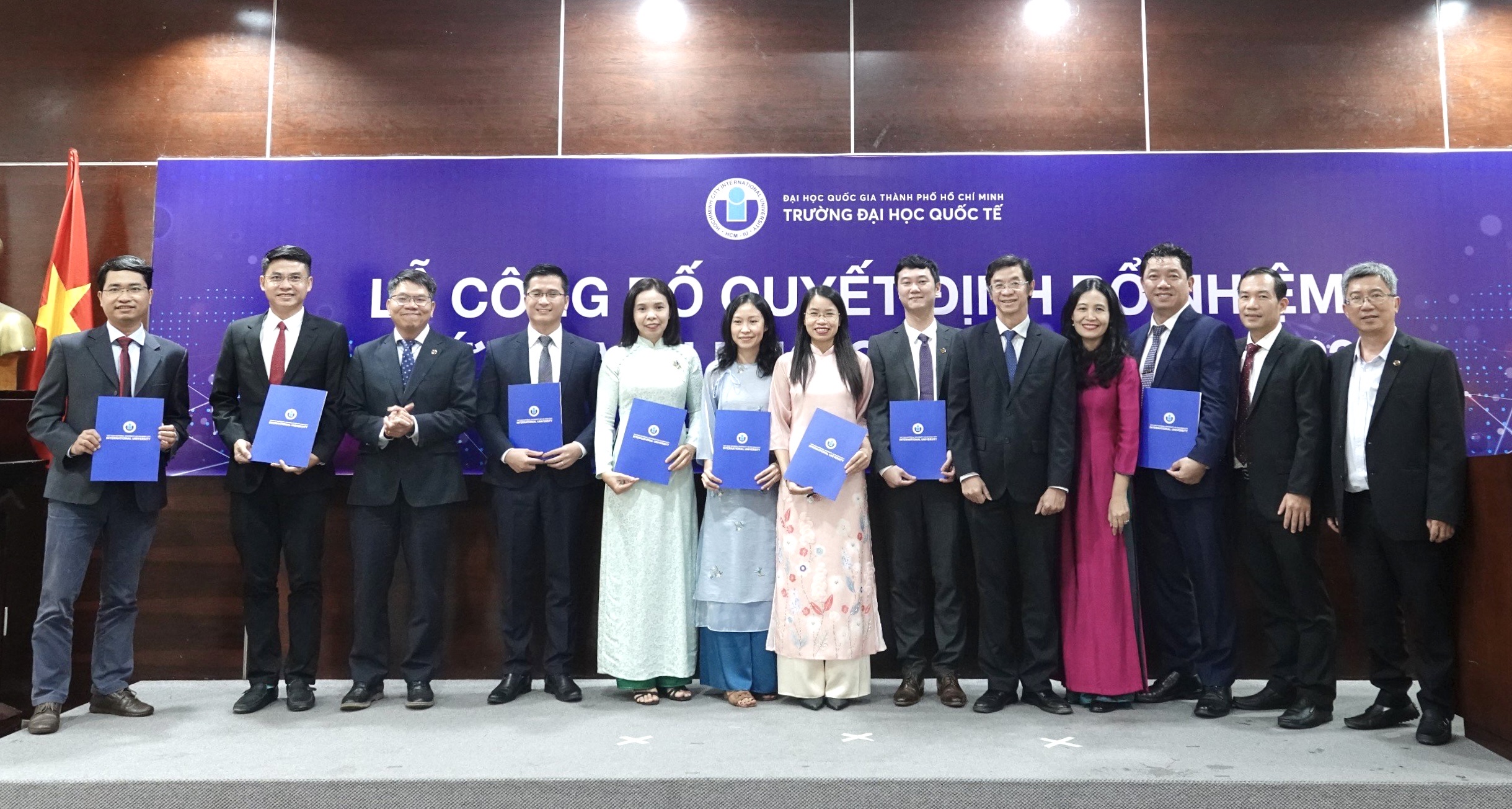 TRƯỜNG ĐH QUỐC TẾ CÓ THÊM 08 TÂN PHÓ GIÁO SƯ