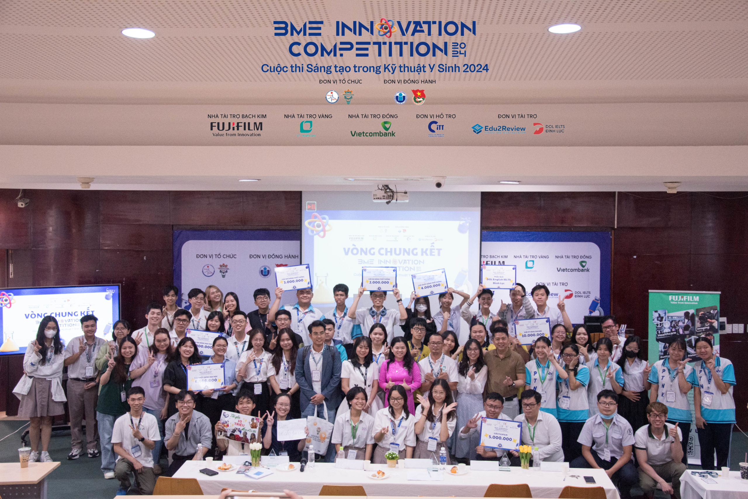 MÀNG ĐÁY CỐC ỐNG TAI NHÂN TẠO VÀ THIẾT BỊ VI LỎNG HỖ TRỢ SINH SẢN CHIẾN THẮNG CUỘC THI BME INNOVATION 2024