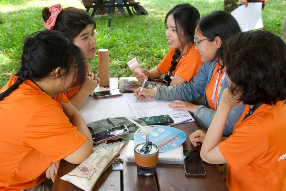 Hm8803 hệ thống trò chơi THỎA SỨC SÁNG TẠO TẠI HỘI TRẠI “IU INNOVATION CAMP 2025”