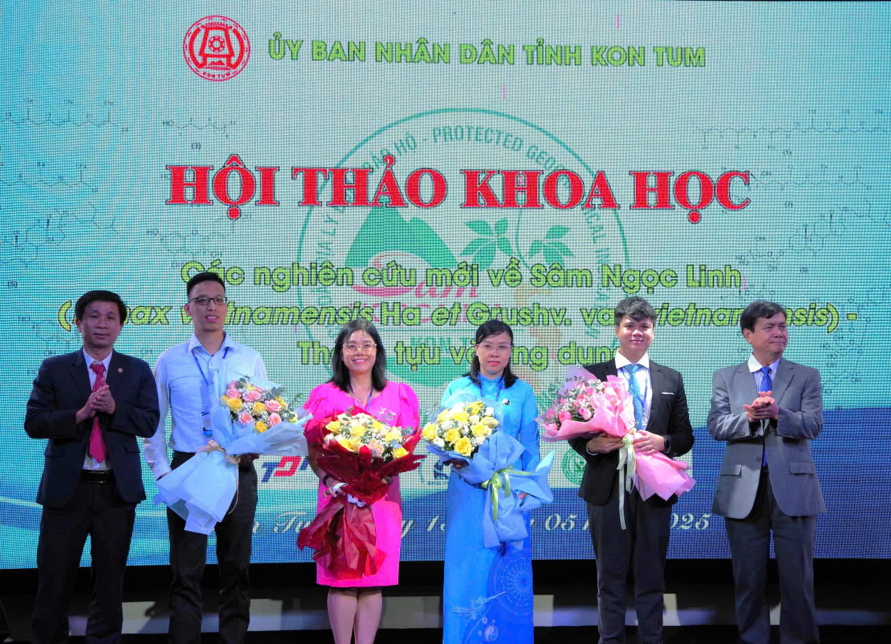 TRƯỜNG ĐH QUỐC TẾ ĐẨY MẠNH HỢP TÁC KHOA HỌC CÔNG NGHỆ, ĐỔI MỚI SÁNG TẠO VÀ CHUYỂN ĐỔI SỐ VỚI TỈNH KON TUM