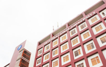 DẤU ẤN CỦA TRƯỜNG ĐHQT TRONG TIM CÁC THẾ HỆ Hm8803 hệ thống trò chơi