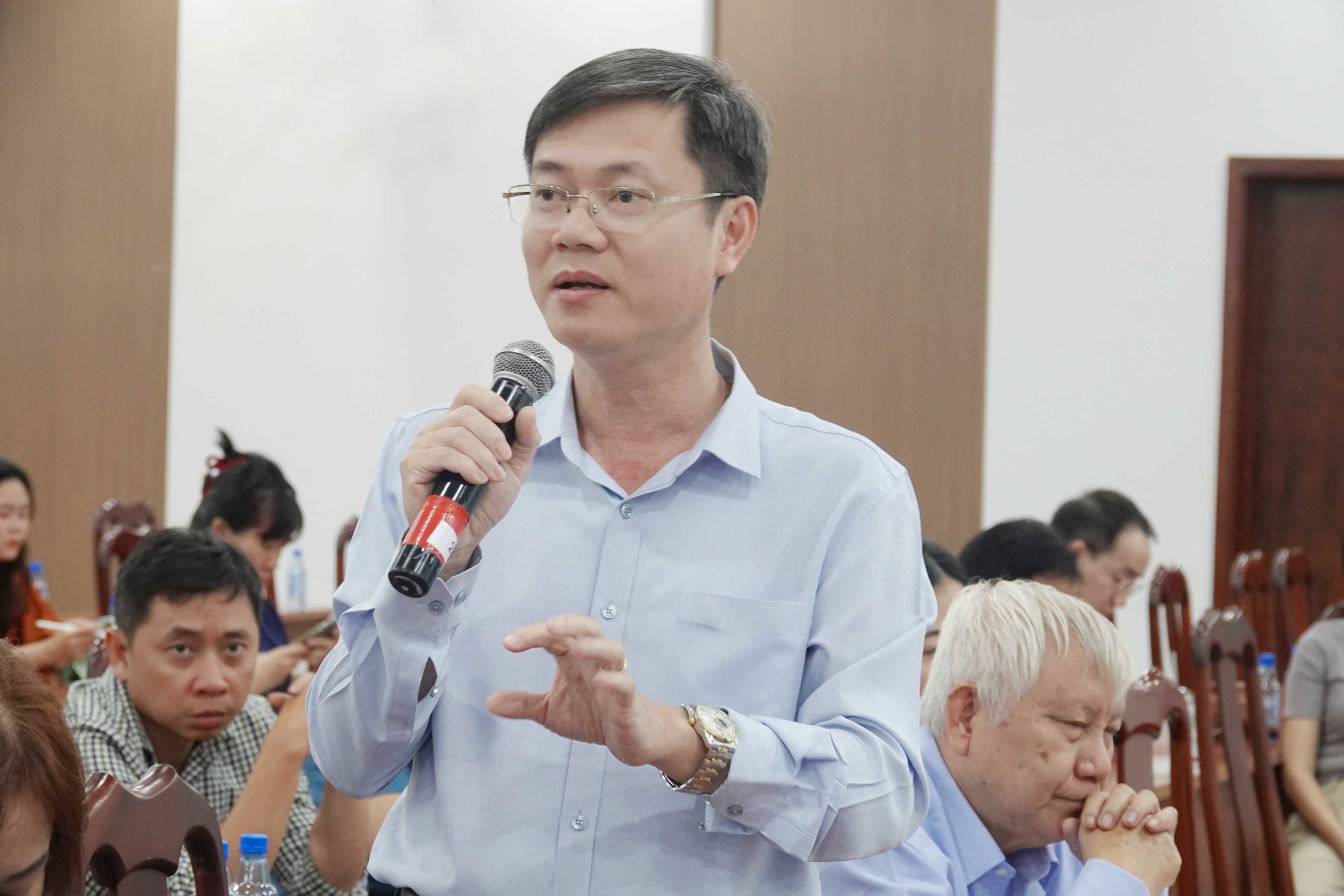 GIÁO SƯ TOP 100.000 NHÀ KHOA HỌC ẢNH HƯỞNG NHẤT THẾ GIỚI LÀM PHÓ HIỆU TRƯỞNG