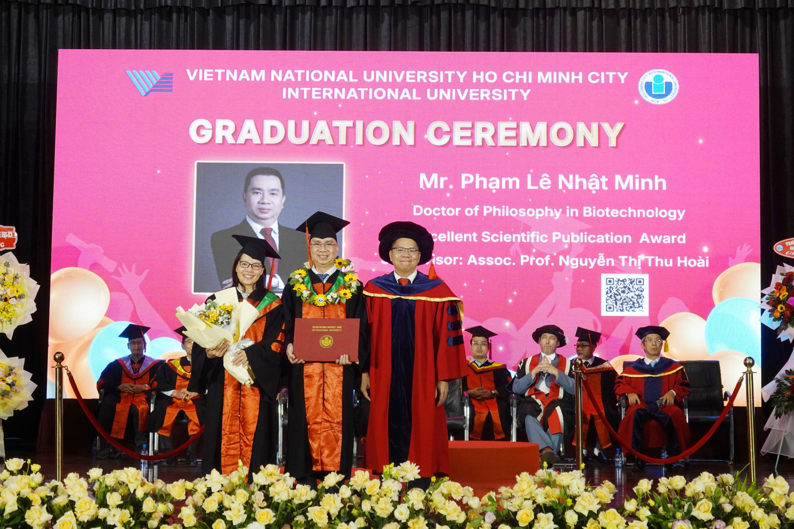 PGS.TS LÊ VĂN THĂNG: KHÔNG CÓ ‘CON ĐƯỜNG TẮT’ TỪ GIẢNG ĐƯỜNG ĐẾN VỊ TRÍ HIỆU TRƯỞNG