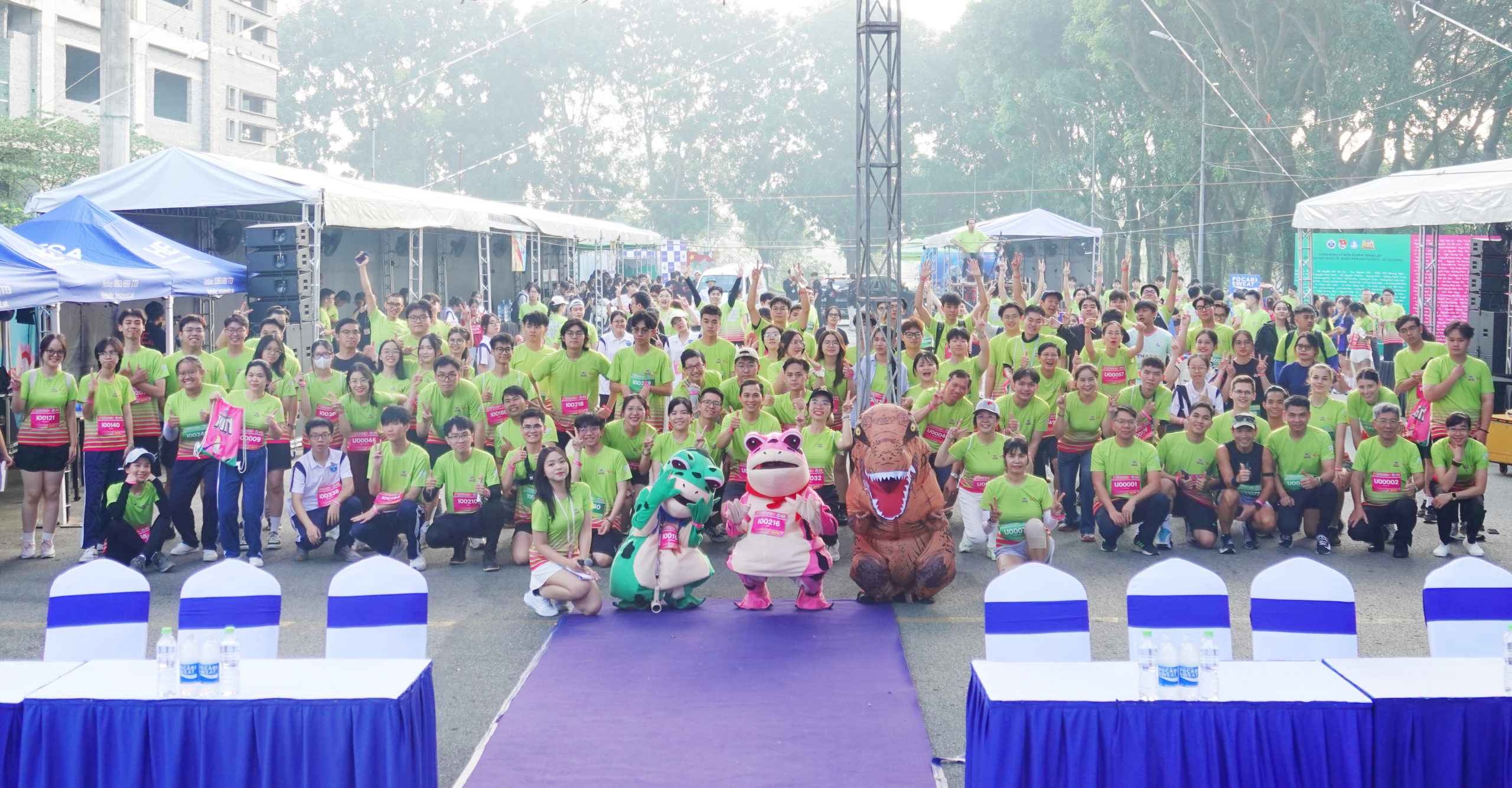 HƠN 300 VẬN ĐỘNG VIÊN THAM GIA  GIẢI CHẠY HCMC IU RUN 2025