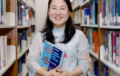 NỮ TIẾN SĨ “ĐI ĐẾN ĐÂU RINH GIẢI TỚI ĐÓ”