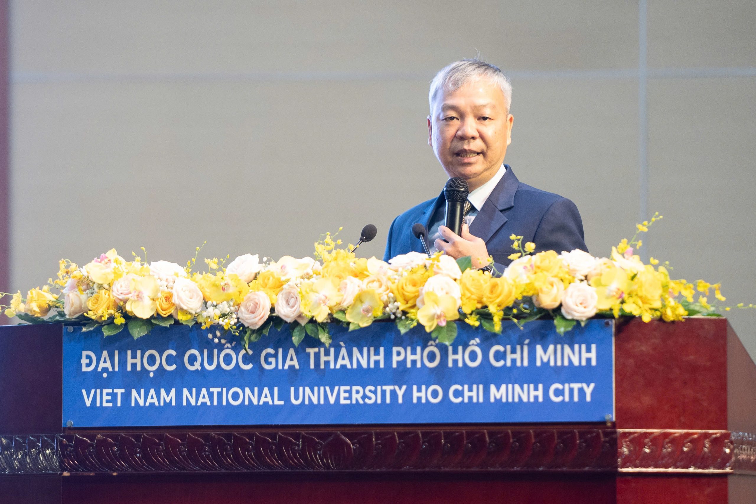 TS. NGUYỄN QUỐC CHÍNH ĐƯỢC BỔ NHIỆM GIỮ CHỨC PHÓ HIỆU TRƯỞNG TRƯỜNG ĐH QUỐC TẾ